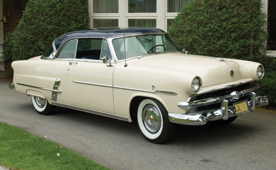 Ford Crestline 4dr