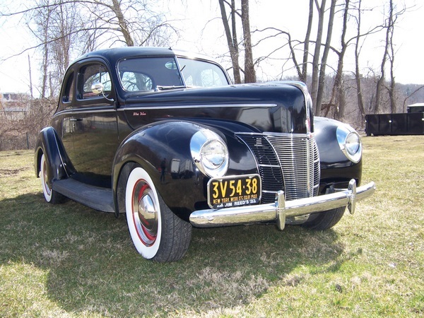 Ford Deluxe Coupe TC