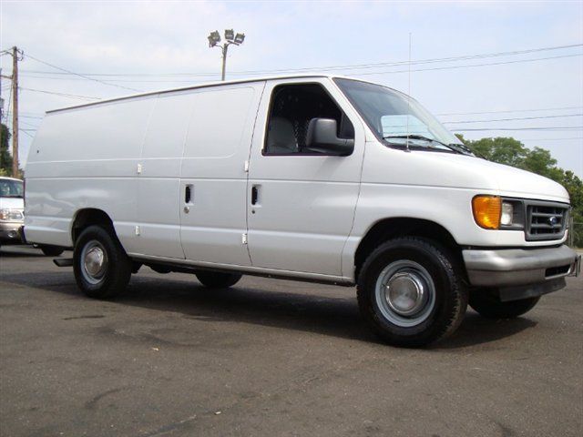 Ford E-350 Power Stroke Diesel