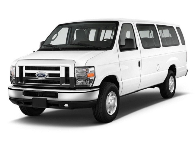 Ford E-350 XL