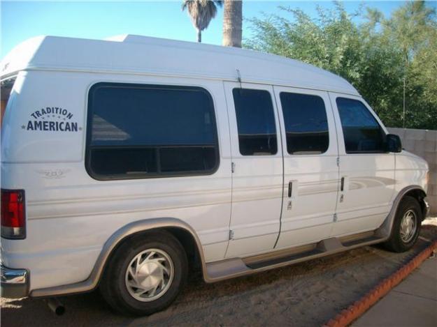 Ford Econoline E-150