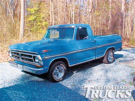 Ford F-100 Ranger XLT