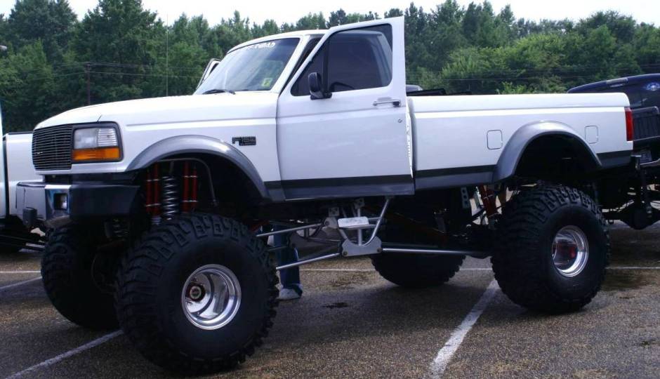 Ford F-150 Custom 4x4