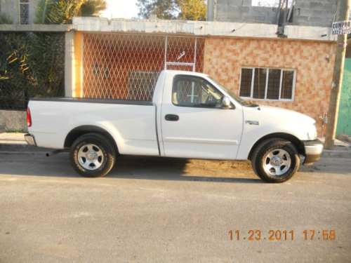 Ford F-200XLT