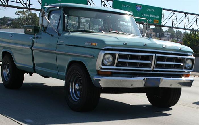 Ford F-250 Custom Cab