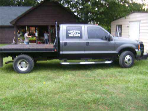 Ford F-350 flatbed