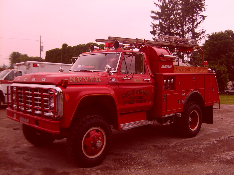 Ford F-600 Custom Cab