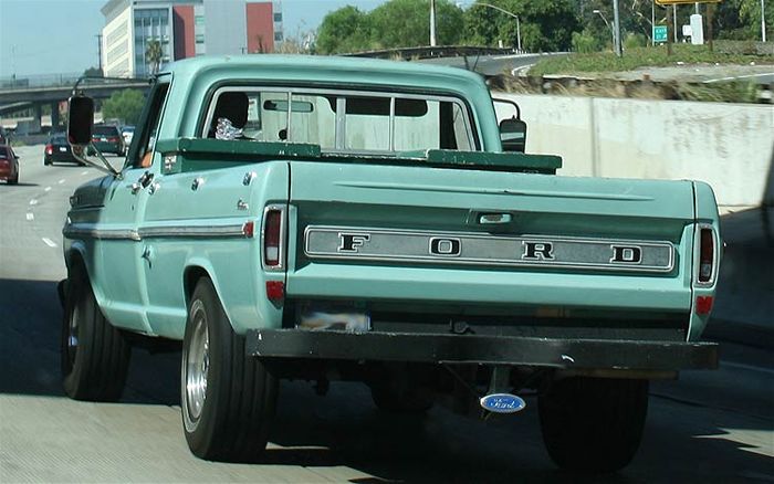 Ford F-series Custom Cab