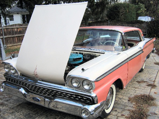 Ford Fairlane 500 2dr HT