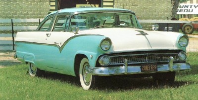 Ford Fairlane Crown Victoria