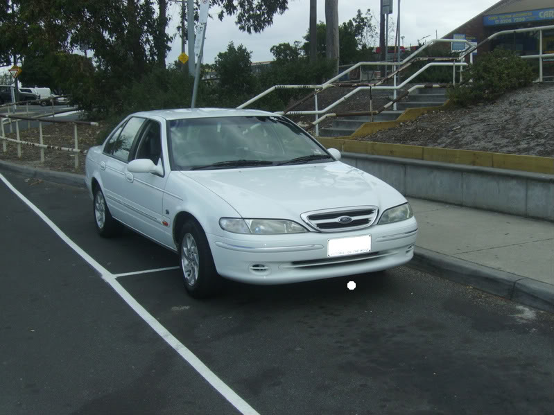 Ford Fairmont Ghia 50 V8