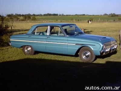 Ford Falcon DeLuxe