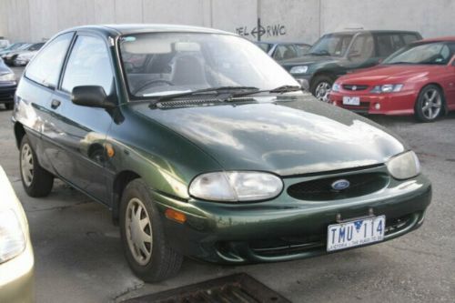 Ford Festiva 16