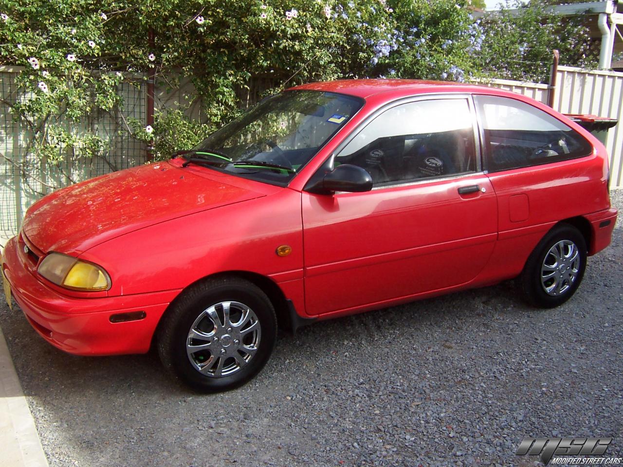 Ford Festiva Trio 13