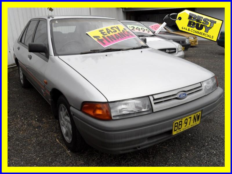 Ford Laser Ghia 16