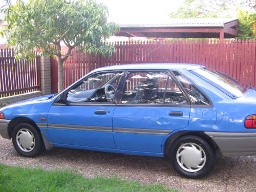 Ford Laser GL