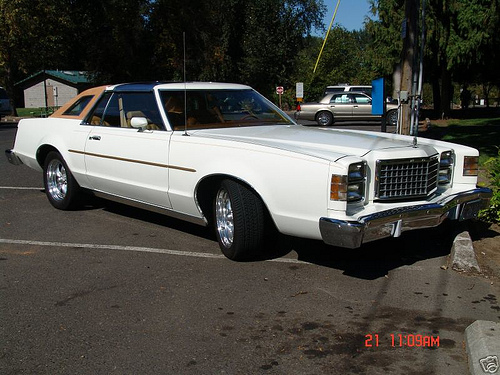 Ford LTD II