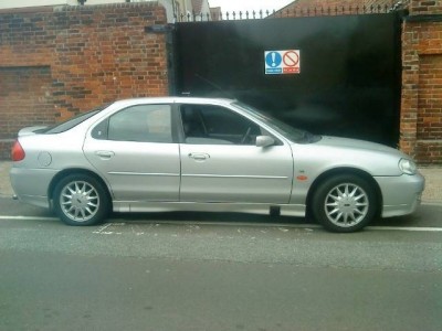 Ford Mondeo 25 V6 Ghia