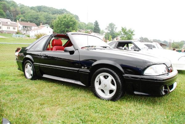 Ford Mustang GT T-Top