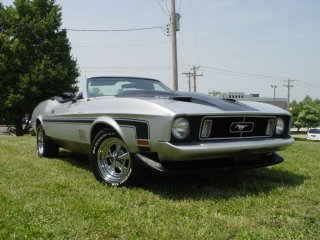 Ford Mustang Mach 1 convertible