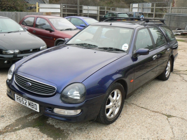 Ford Scorpio GLS wagon