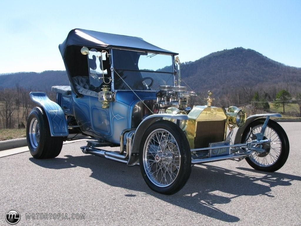 Ford T-Bucket Roadster