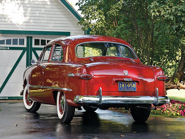 Ford Tudor Sedan