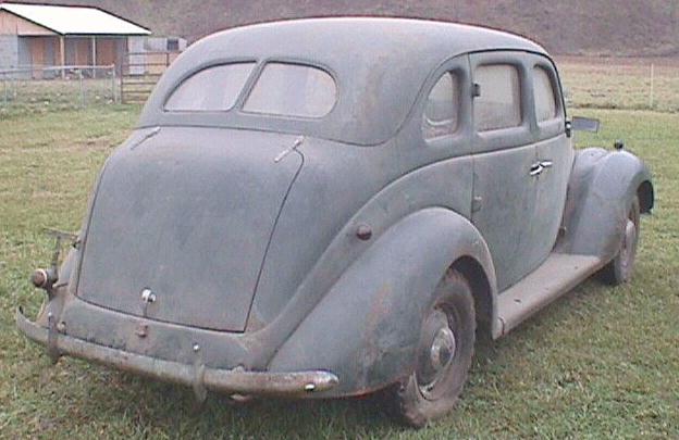 Ford V-8 Sedan 20