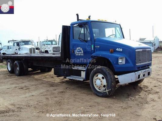 Freightliner FL106