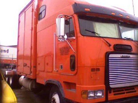 Freightliner FLB 90