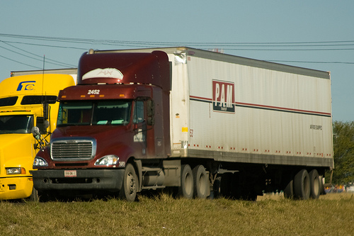 Freightliner M2 106SV