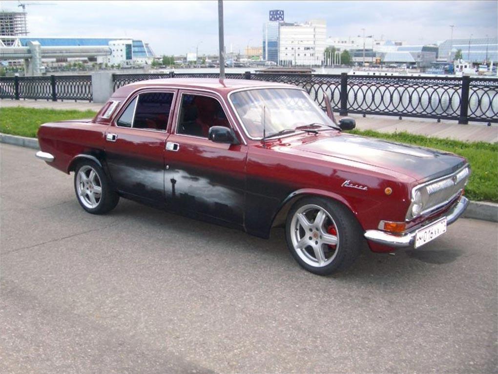 GAZ Volga 24