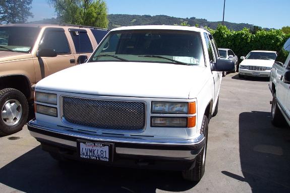 GMC Suburban 1500 SLE