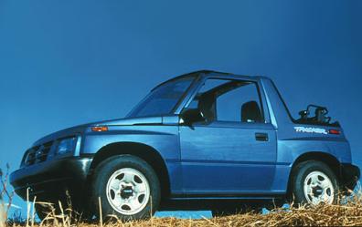 Geo Tracker: Photos, Reviews, News, Specs, Buy car