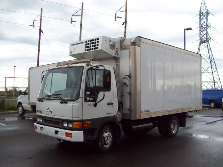 Hino FB 1817