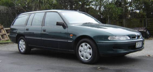 Holden Commodore Berlina Station Wagon