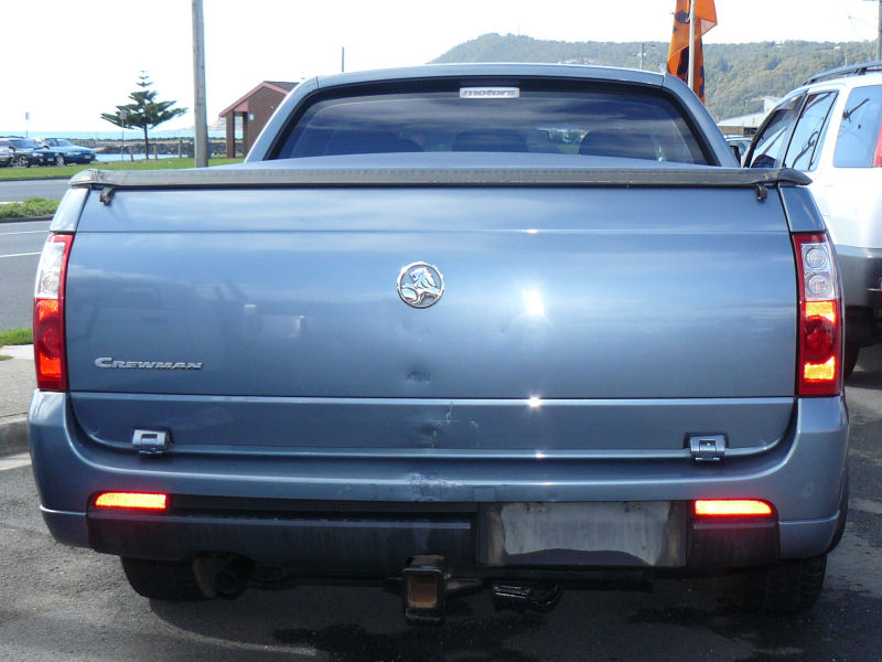 Holden Commodore VZ Crewman