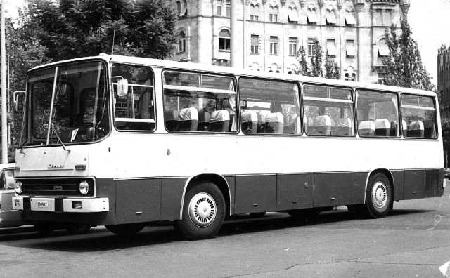 Ikarus 255