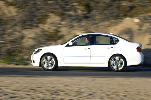 Infiniti M35X AWD Sedan