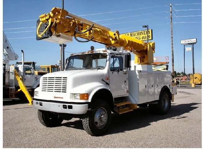 International 4800