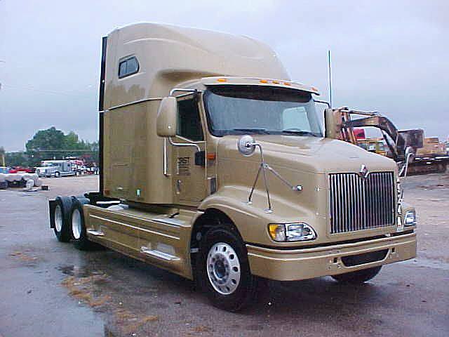 International 9200i Eagle