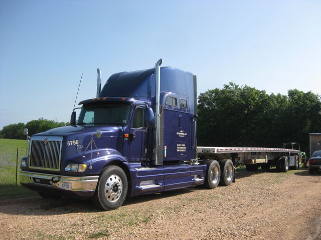 International 9400 Eagle