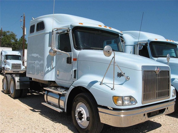 International 9400i Eagle