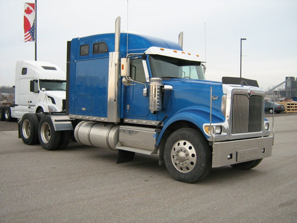 International 9900i