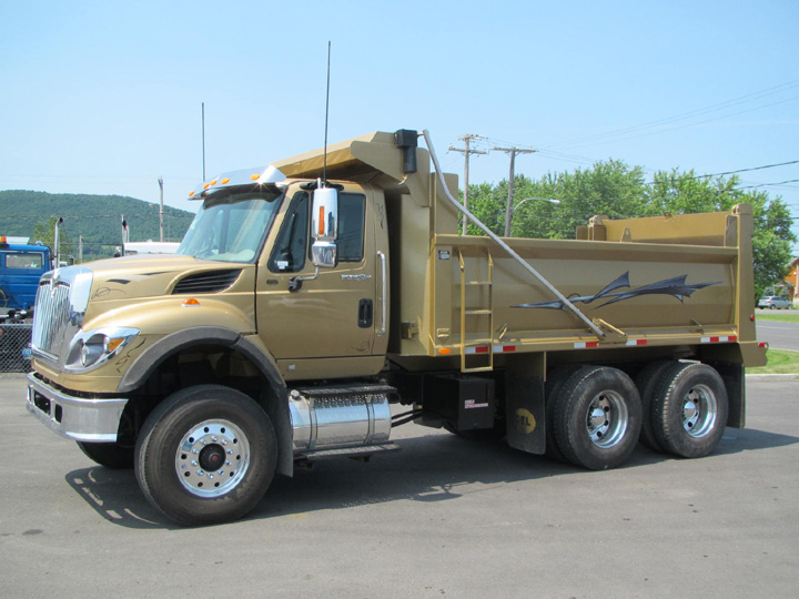 International Workstar 7600 Dump