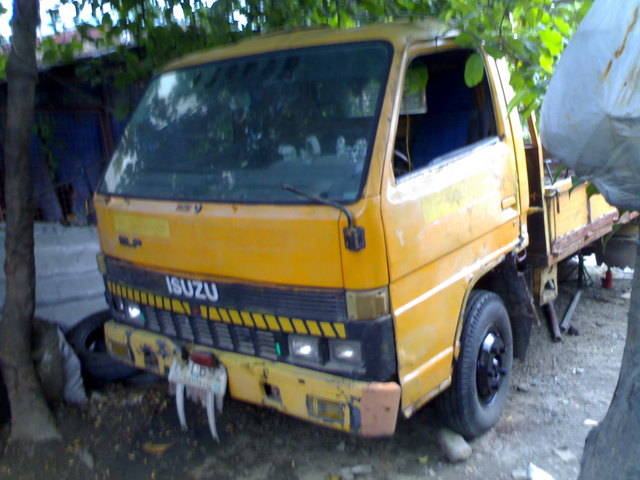 Isuzu Elf Smoother-E