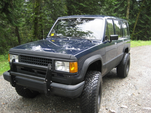 Isuzu Trooper II