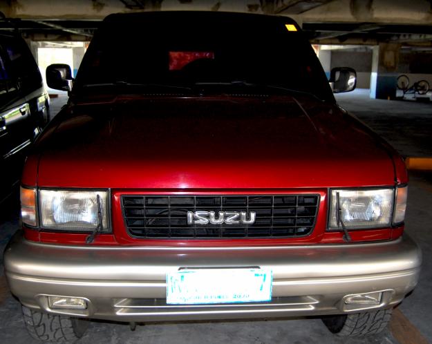 Isuzu Trooper V6