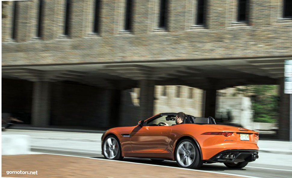 2014 Jaguar F-type V-8 S Roadster