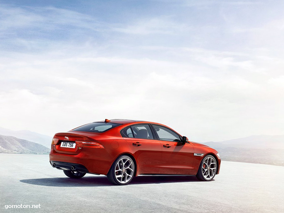 2016 Jaguar XE S